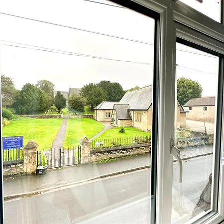 Cosy Country Escape | Fireplace & Views | & York Hébergement de vacances *